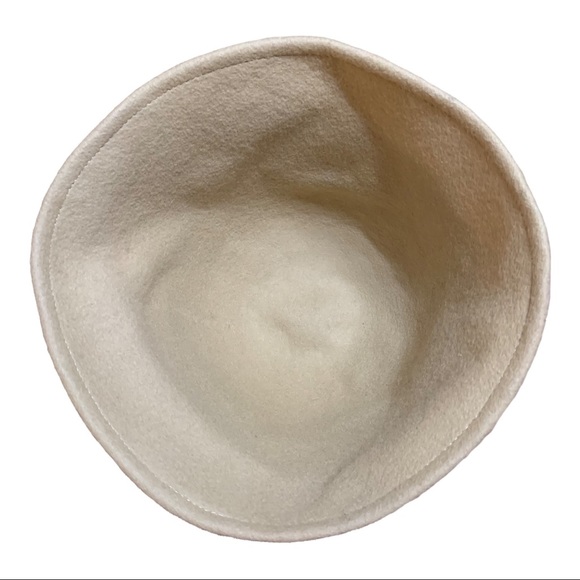 Fancy Rosette Hat - Picture 5 of 5